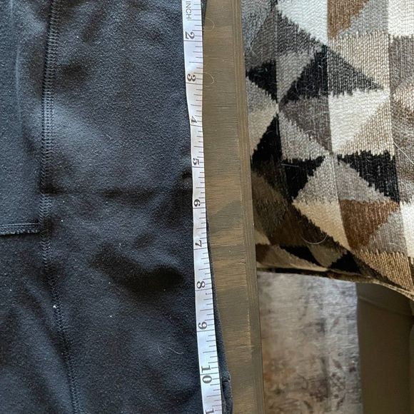 Lululemon  Shorts - Picture 3 of 6